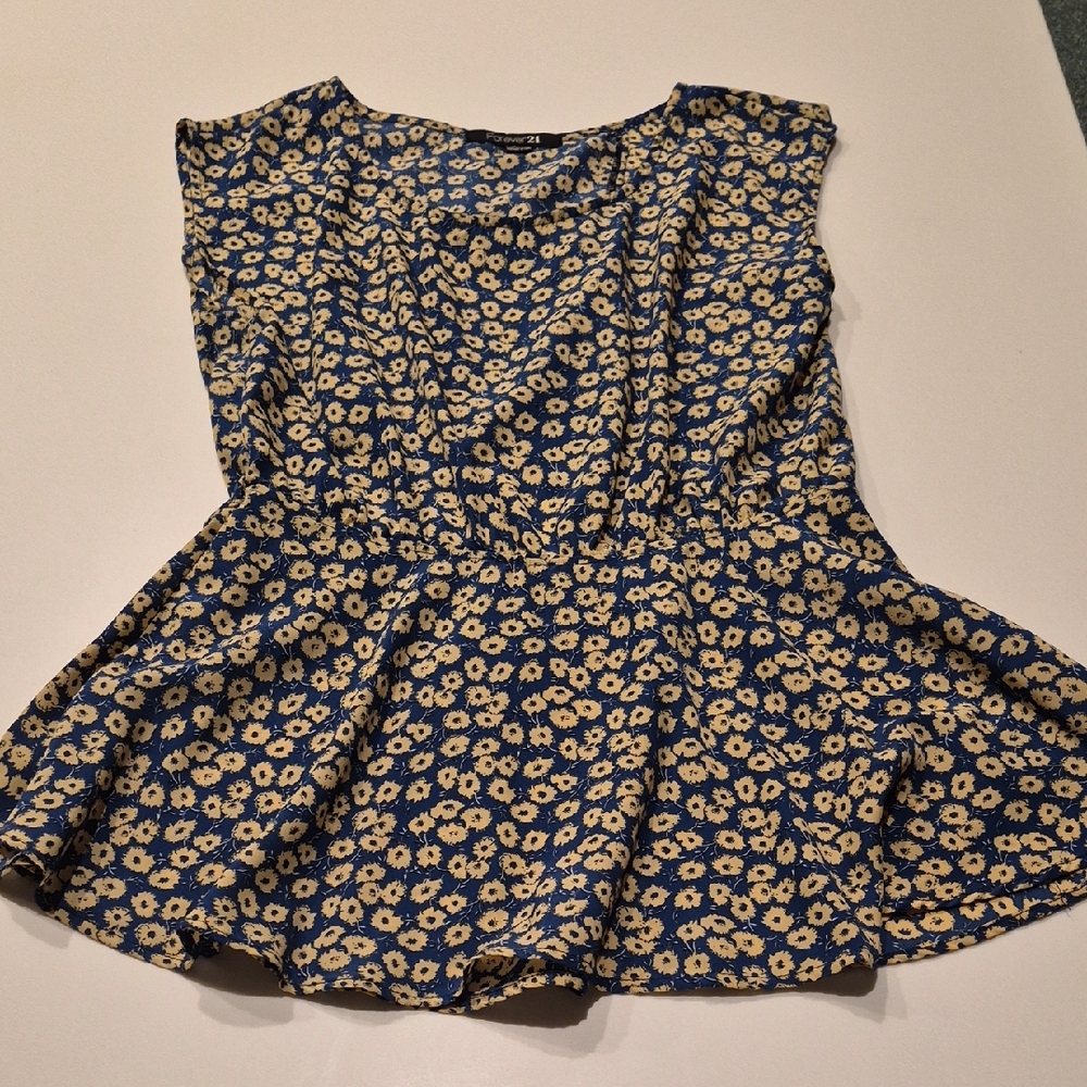 Forever 21 Blue and Yellow Tunic Sz L Floral Top